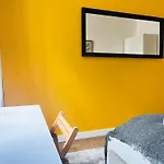Beautiful Apartment For 8 People In Cracow\'S Heart
